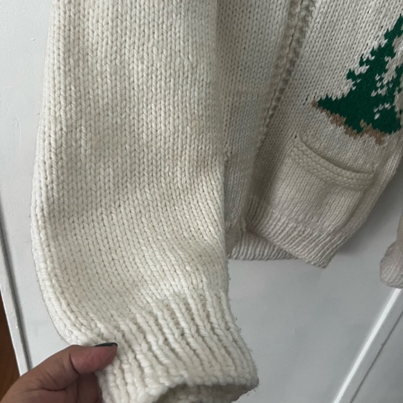 Vintage Hand Knit Wool Sweater with Sledding Design - Picture 3 of 15